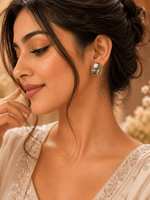 Load image into Gallery viewer, Ocean Bloom Studs - Green