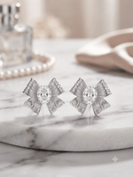 Load image into Gallery viewer, Crystal flower studs - Silver