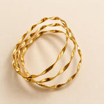 Load image into Gallery viewer, Luxe Twist Wave Bracelet - Gold

