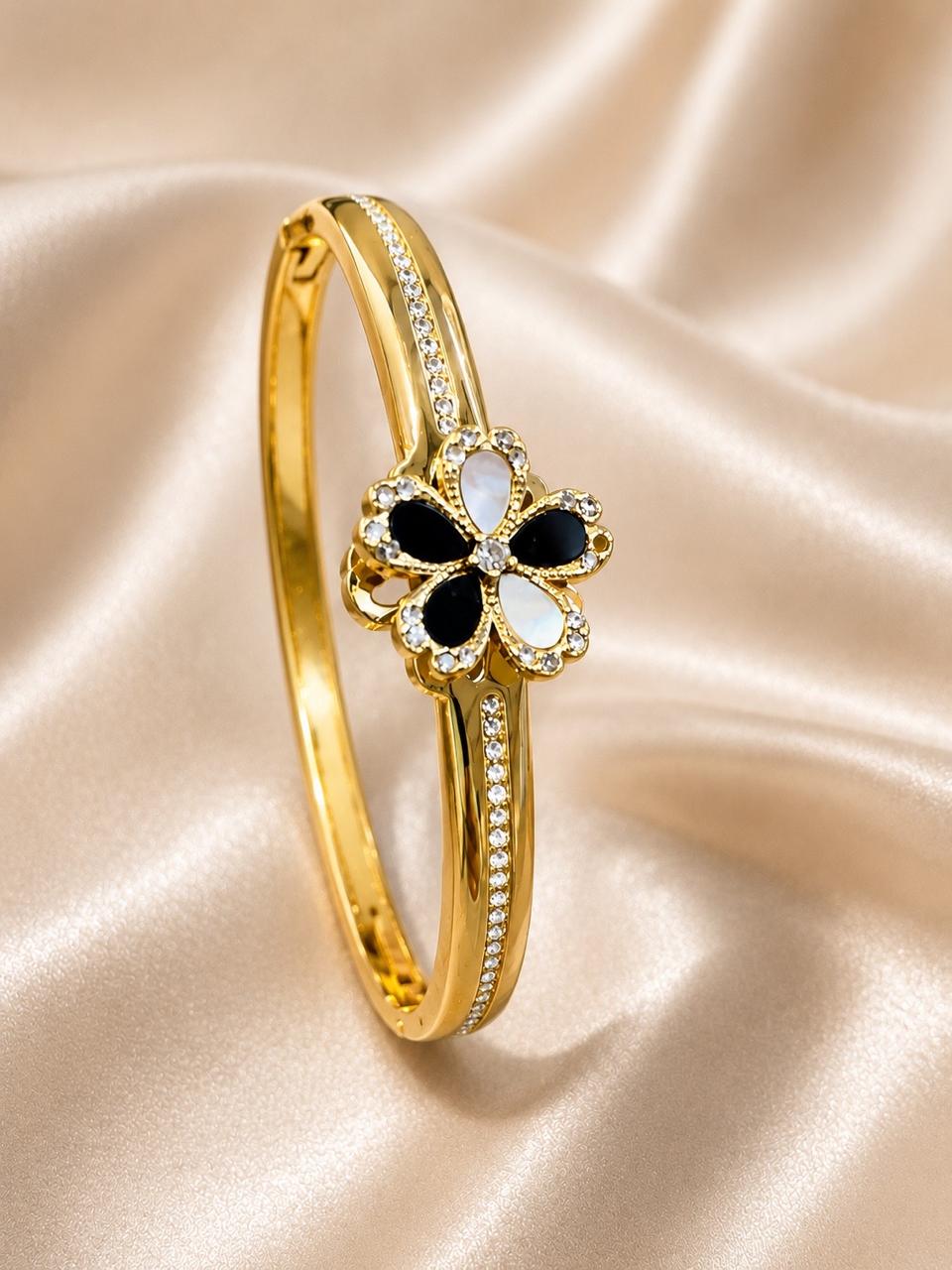 Midnight Bloom Crystal Bracelet - Gold