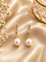 Load image into Gallery viewer, Pearl Grace Drops - Pearl White
