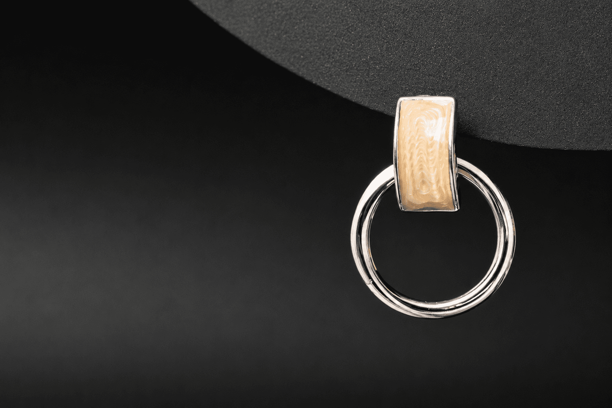 Silver orbit links
 (cream)   silver