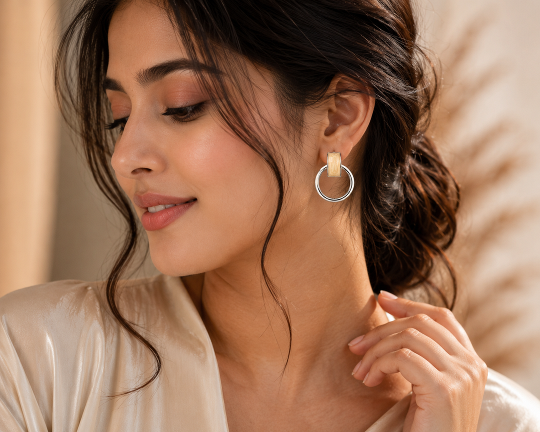 Silver Orbit Links
 (Cream) | Jewel Birds