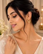 Load image into Gallery viewer, Luna Gold Hoops - Gold
