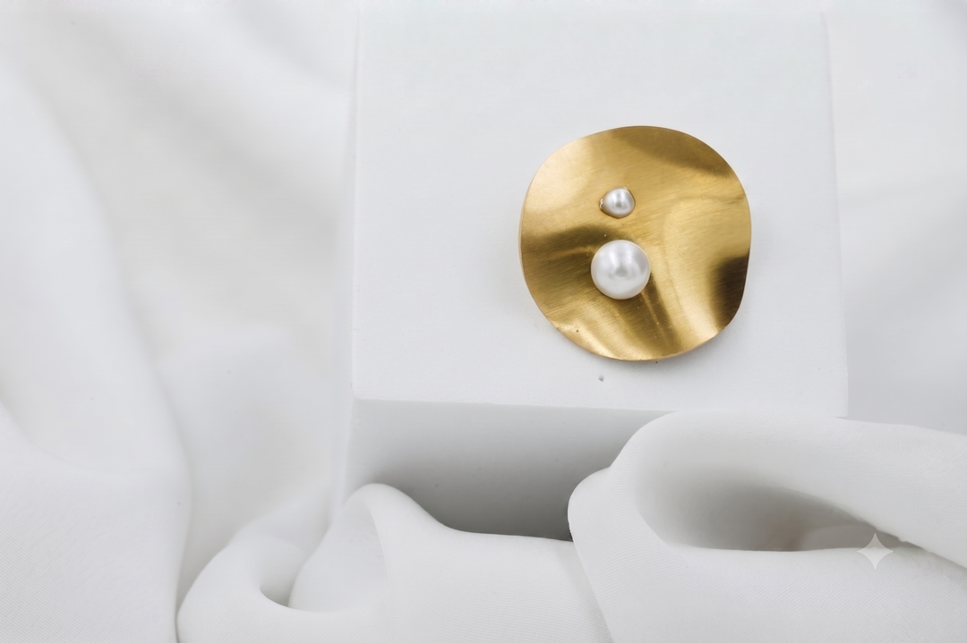 Golden Glow Pearl Earrings | Jewel Birds