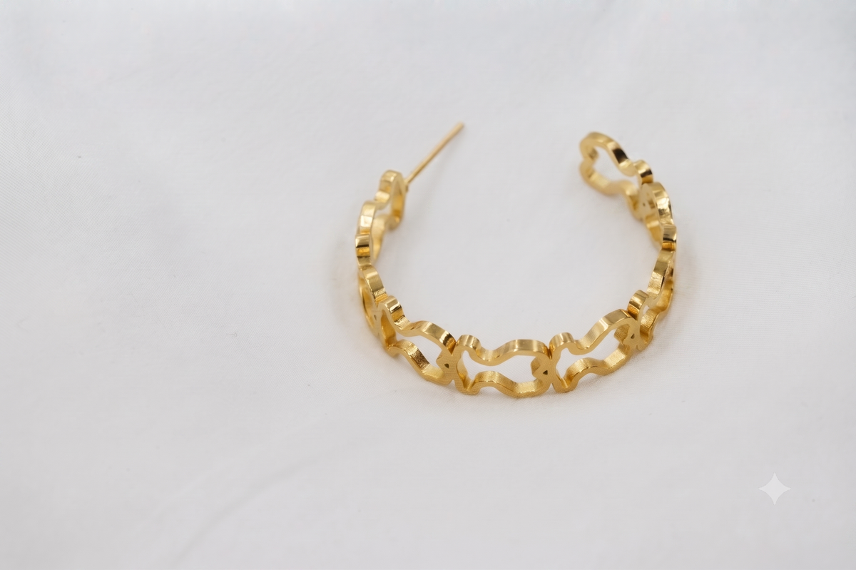 Golden cub hoops