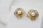 Load image into Gallery viewer, Pearl Bloom Stud Earrings

