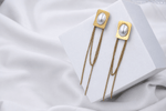 Load image into Gallery viewer, Elegant Chain Tassels - Gold
