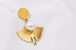Load image into Gallery viewer, Pearl Breeze Drops - Gold
