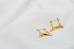 Load image into Gallery viewer, Geometric Crown Hoop Earrings
