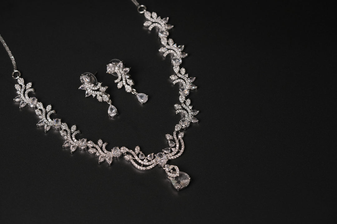 Crystal Vine Necklace | Jewel Birds