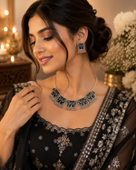 Load image into Gallery viewer, Noor Jaal Choker Set

