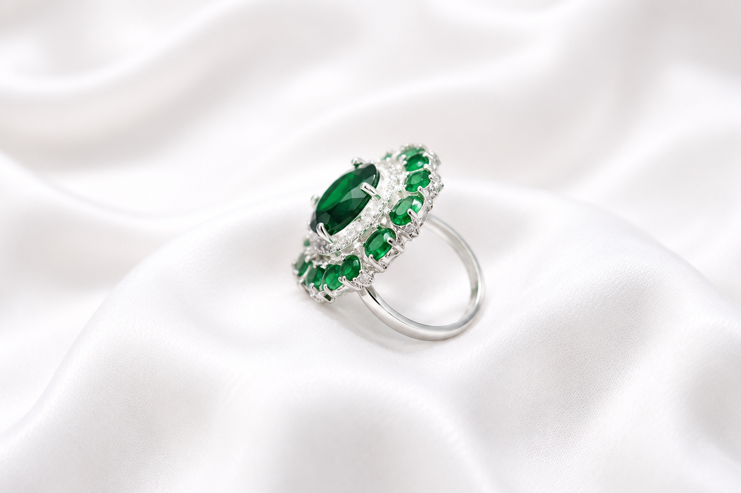 Emerald Royale Statement Ring | Jewel Birds