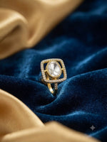 Load image into Gallery viewer, Golden Prism Statement Ring
