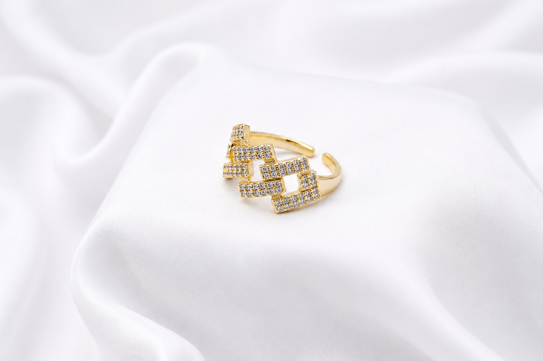 Aurora Link Ring - Gold Rings